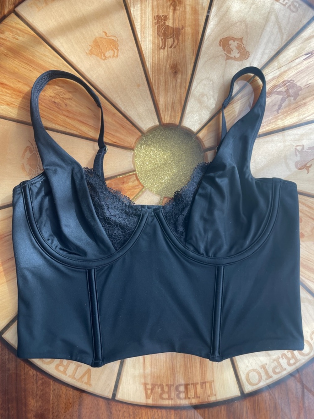 Corset bralette 
Abercrombie & Fitch